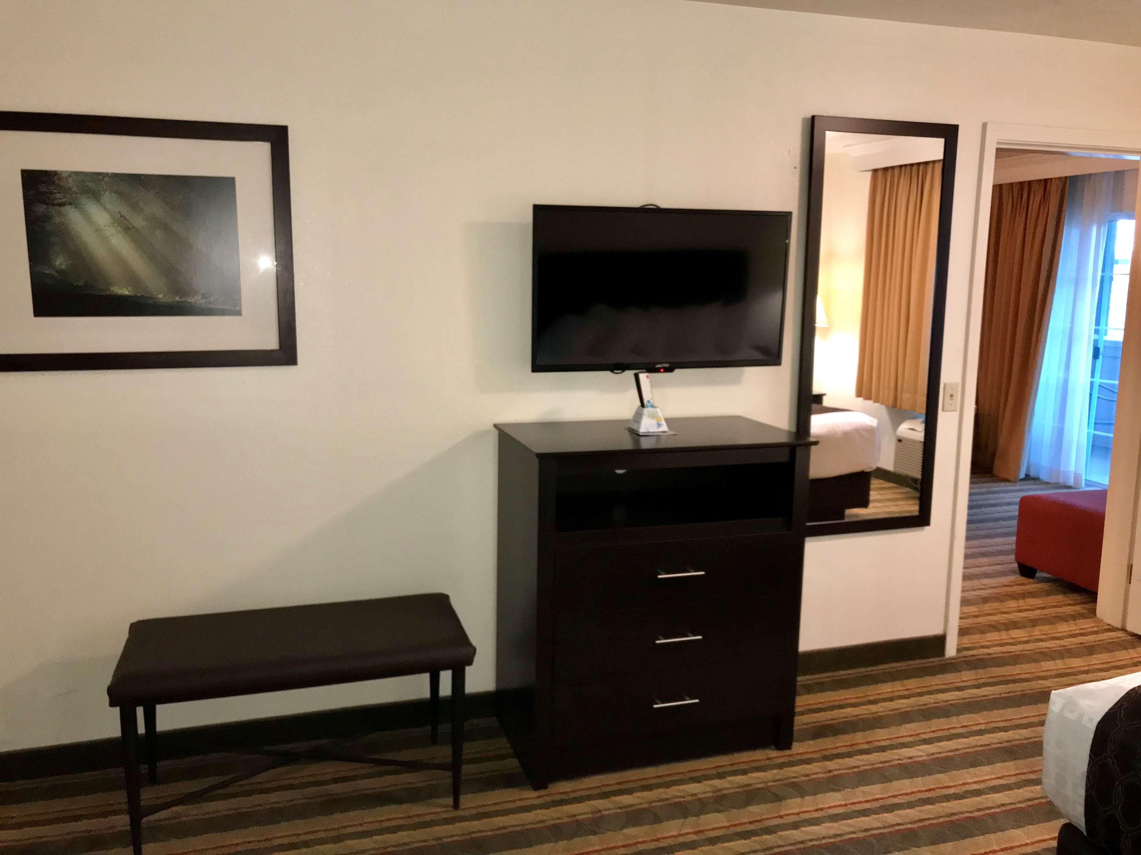 Best Western Plus Moose Jaw Εξωτερικό φωτογραφία