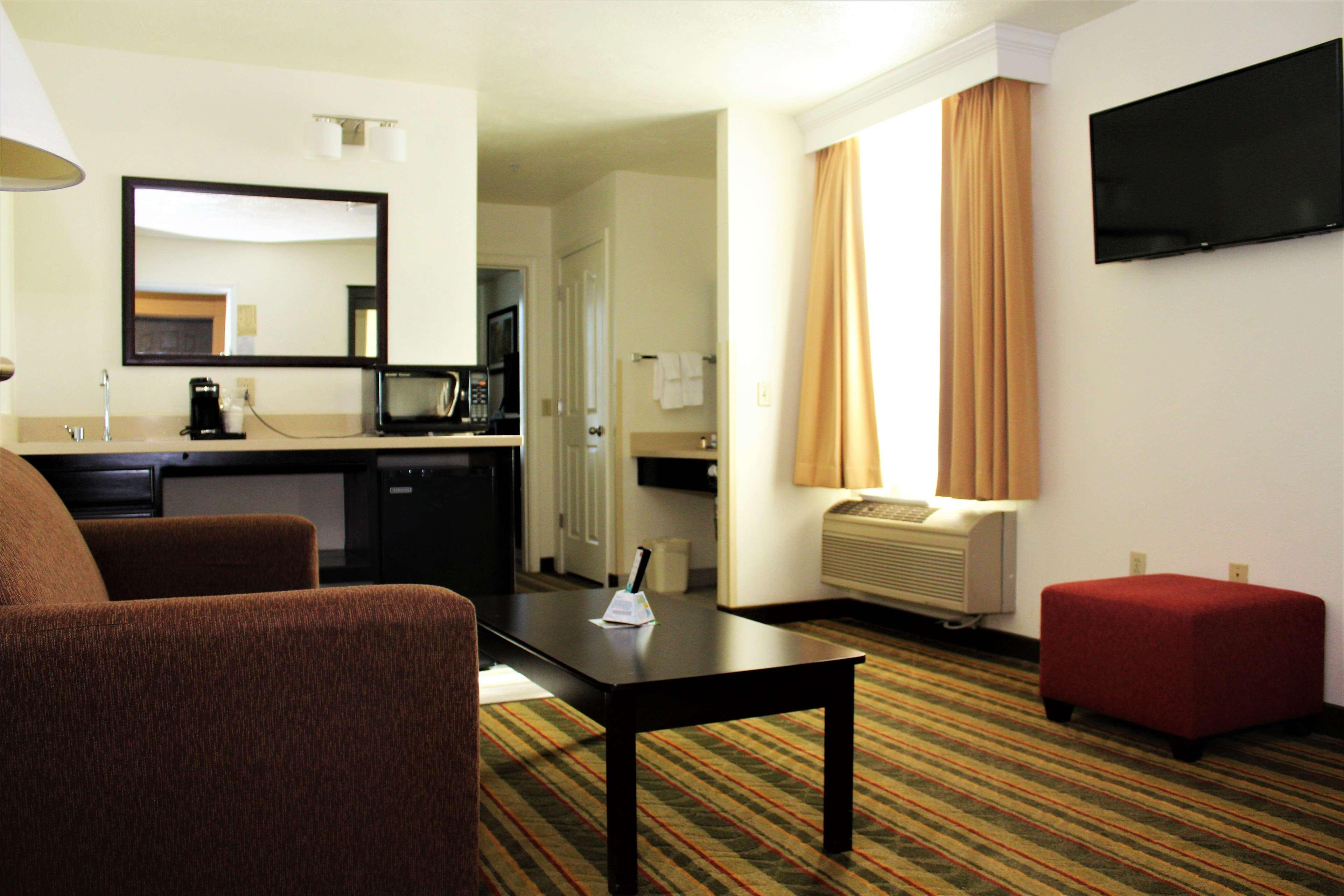 Best Western Plus Moose Jaw Εξωτερικό φωτογραφία