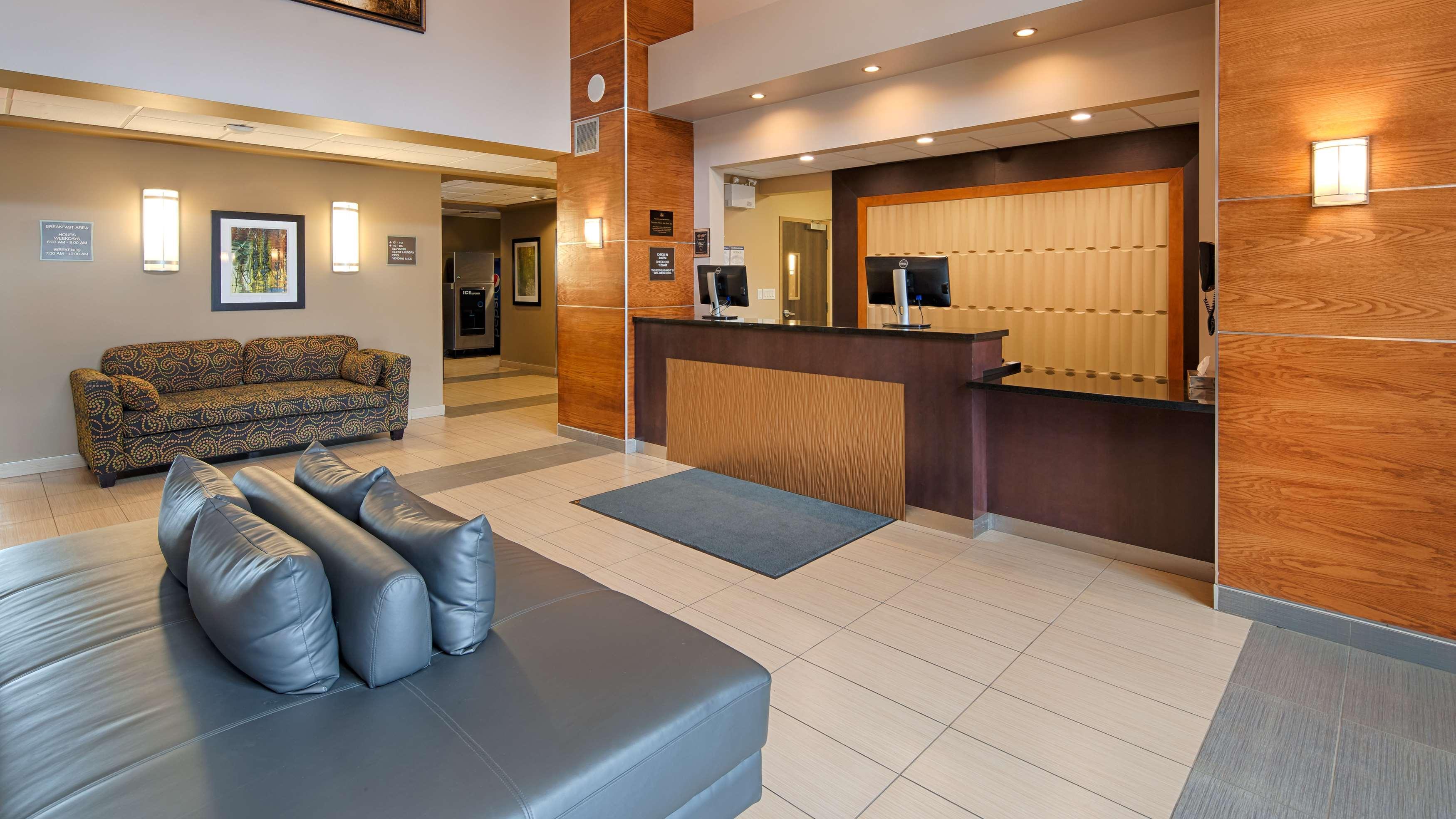 Best Western Plus Moose Jaw Εξωτερικό φωτογραφία